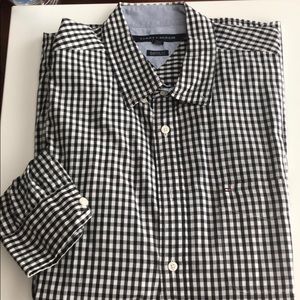 Tommy Hilfiger long sleeve shirt